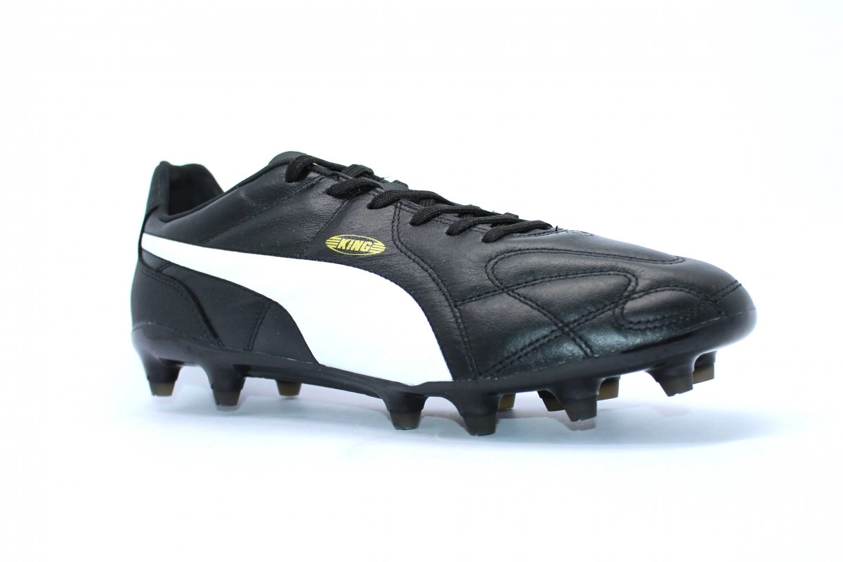 Chuteira campo Puma King FG BDP - unissex - preto e branco