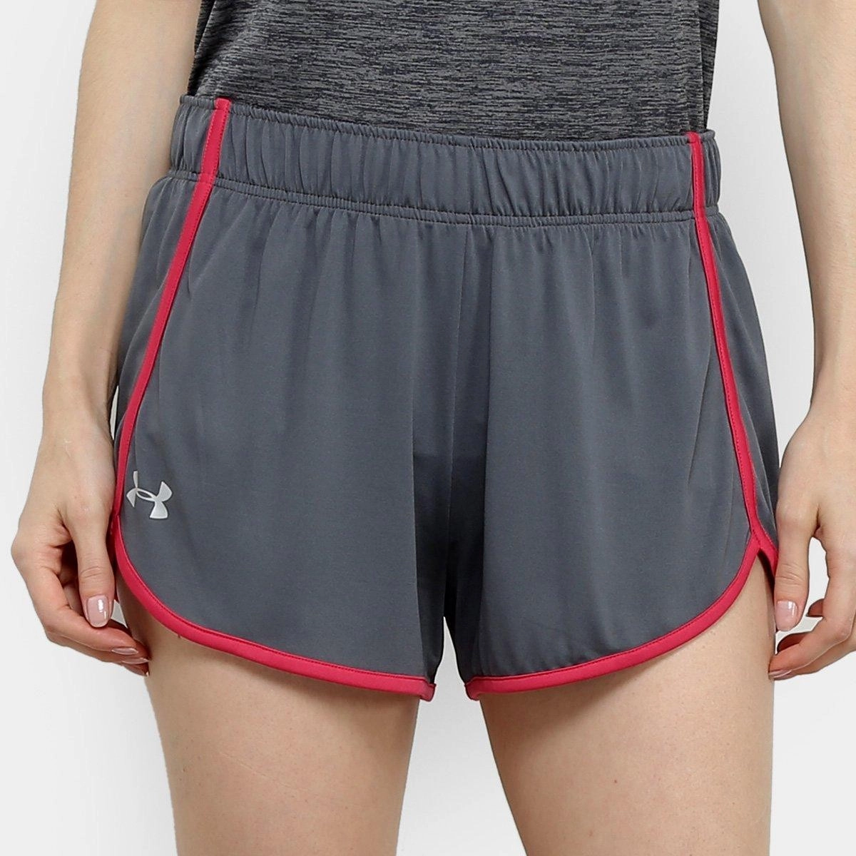 Short Under Armour Bike - feminino - cinza mescla