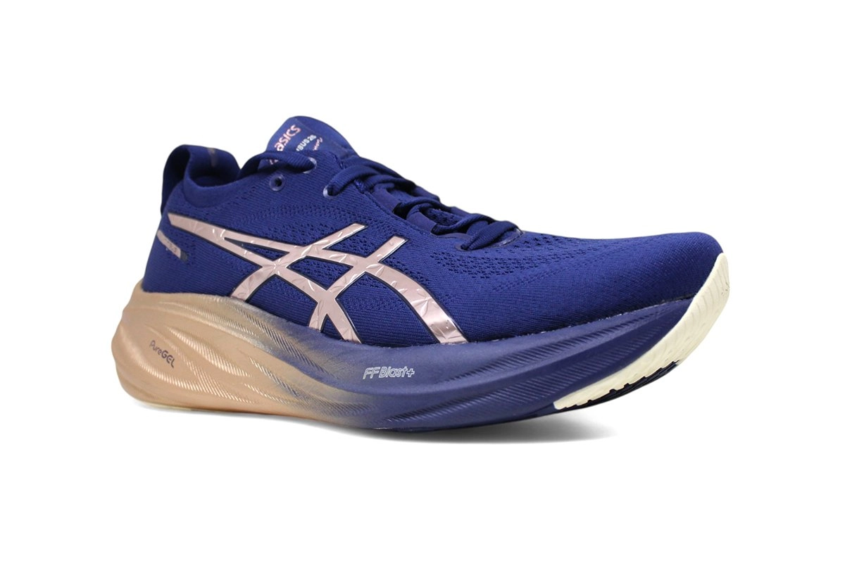 Tenis Asics Gel Nimbus 26 Platinum - feminino - branco