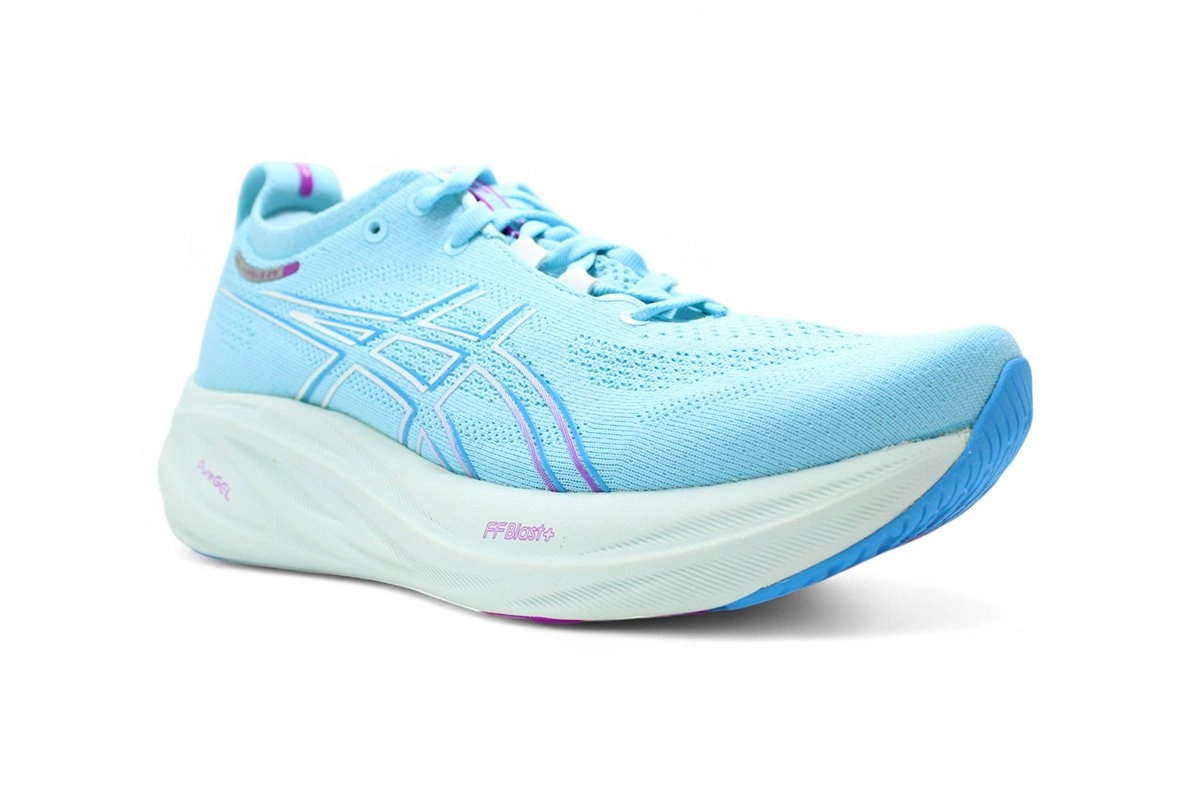 Tenis Asics Gel Nimbus 26 feminino azul e branco Kenpo Sports